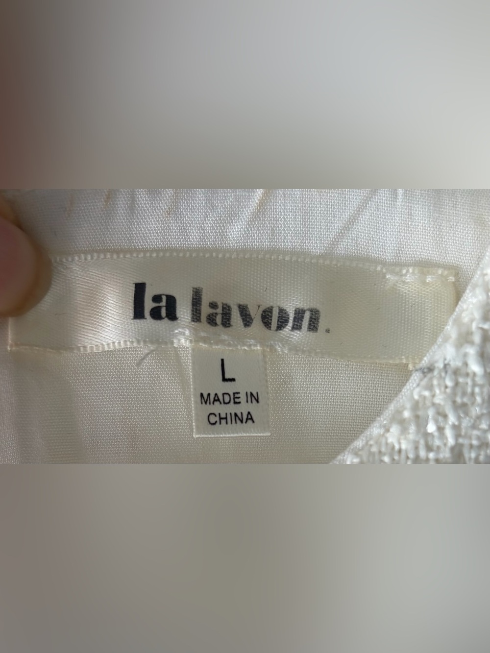 Lalavon “The Tweed Dress” Sleeveless Ivory Mini Shift Dress 3D Petal Hem Sz L - Picture 4 of 7